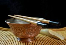 Soupe de nouilles au tofu soupe de nouilles au tofu et gingembre