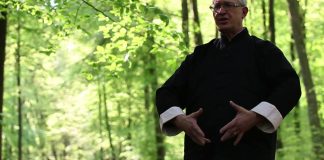 Le Qi Gong selon Georges Charles Le Qi Gong pour tous enseigné par Georges Charles