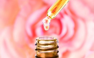 Un nouveau sérum de jouvence Soin visage anti-âge, régénérant et lissant