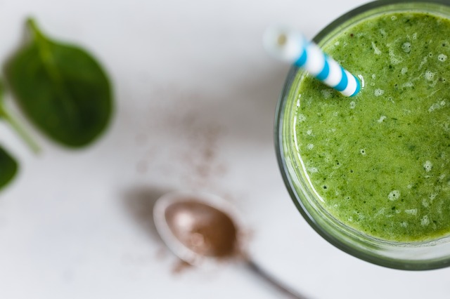 recette smoothie complet petit déjeuner vegan cru