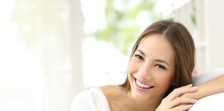 2 recettes pour remplacer dentifrice et soins capillaires Recettes de dentifrice et soin capillaire aux plantes indiennes