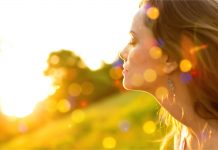 Un été serein avec l’huile de Karanja huile de karanja protection solaire