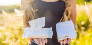 5 raisons de refuser la serviette hygiénique jetable 5-bonnes-raisons-de-refuser-les-serviettes-hygieniques-reponses-bio