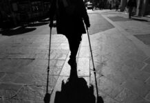 Les victimes de la campagne vaccinale anti-covid sortent de l’ombre parole-victimes-campagne-vaccinale-covid-reponsesbio