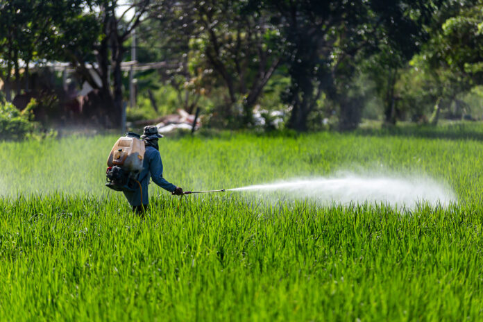 pesticides neurotoxiques-dans-des-complements-nutritionnels-bio-reponses-bio?